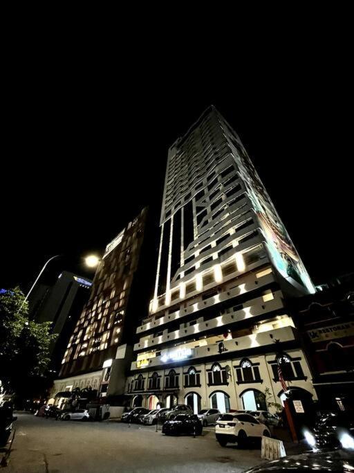#211 M101 Dang Wangi Klcc View Pool By Livin Apartment กัวลาลัมเปอร์ ภายนอก รูปภาพ